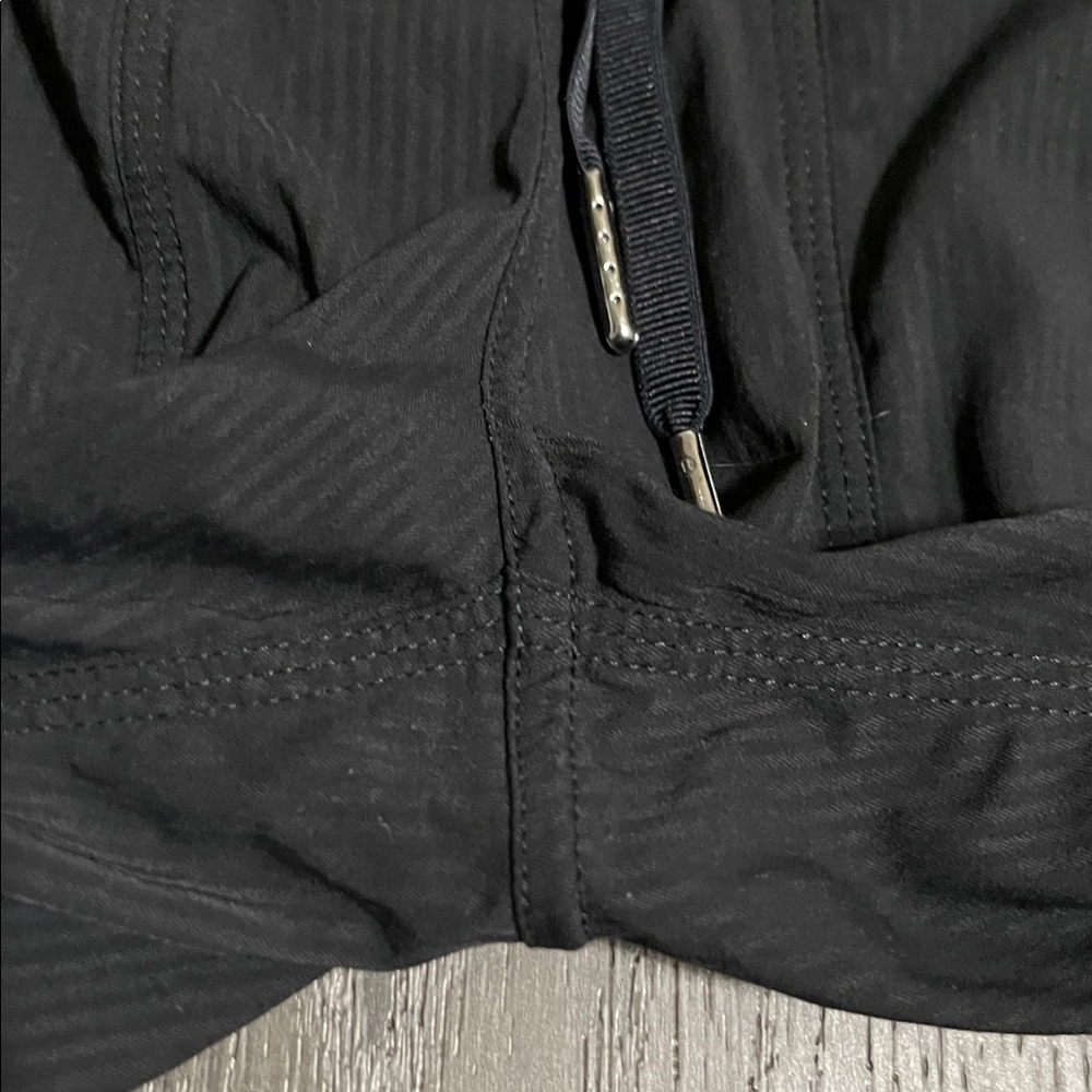 Lululemon Dance Studio Pant III (Regular) *Unlined 32"
Black Size 2 - Picture 6 of 8